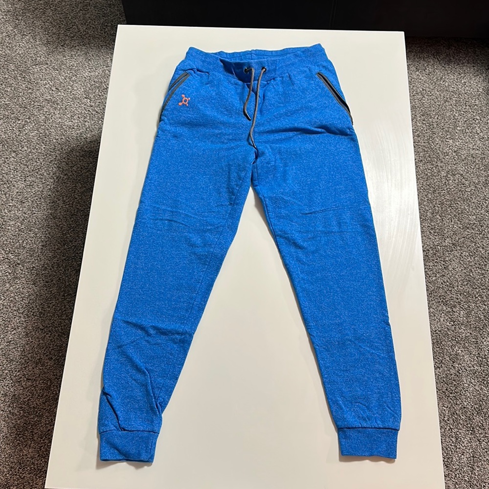 Orange Theory joggers men’s medium. Only worn a few times.
